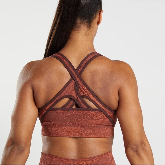 Gymshark Women’s Adapt Camo Seamless Sports Bra Storm Red/Cherry Brown Size XL - Picture 2 of 8